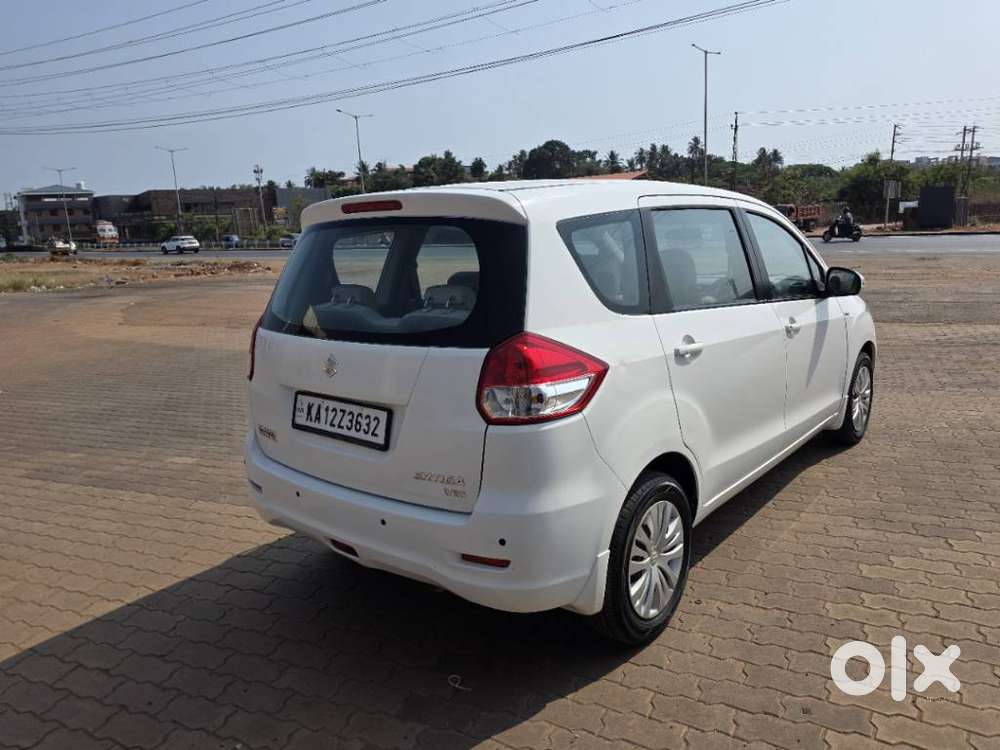 Maruti Suzuki Ertiga Vxi Abs Bs Iv, 2015, Petrol