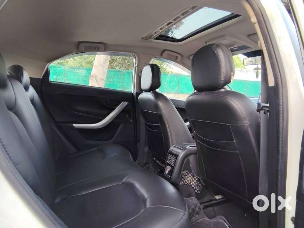 Tata Nexon 1.2 Revotron Xm Plus (s), 2023, Diesel