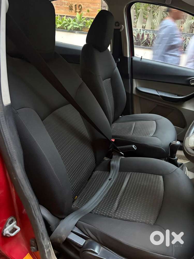Tata Tiago Xz, 2016, Petrol