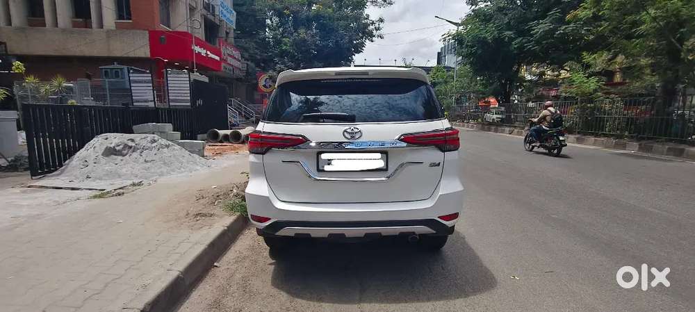 Toyota Fortuner 2022 Diesel 94000 Km Driven