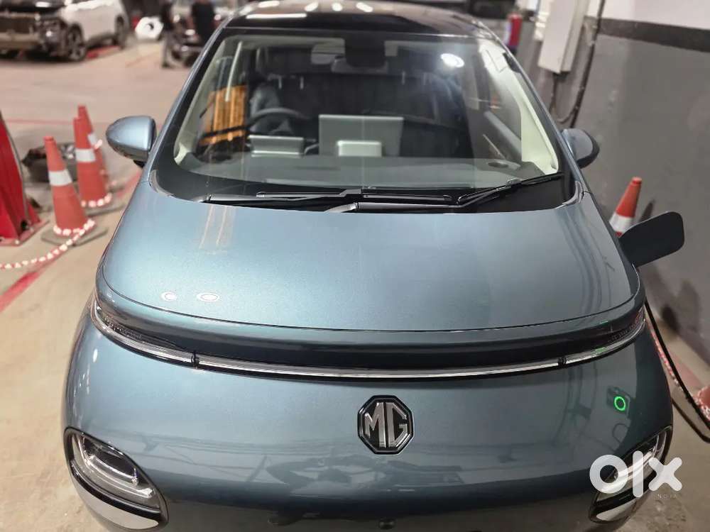 Mg Windsor Ev Top Condition  11,650 Km Driven  Extra Accessories