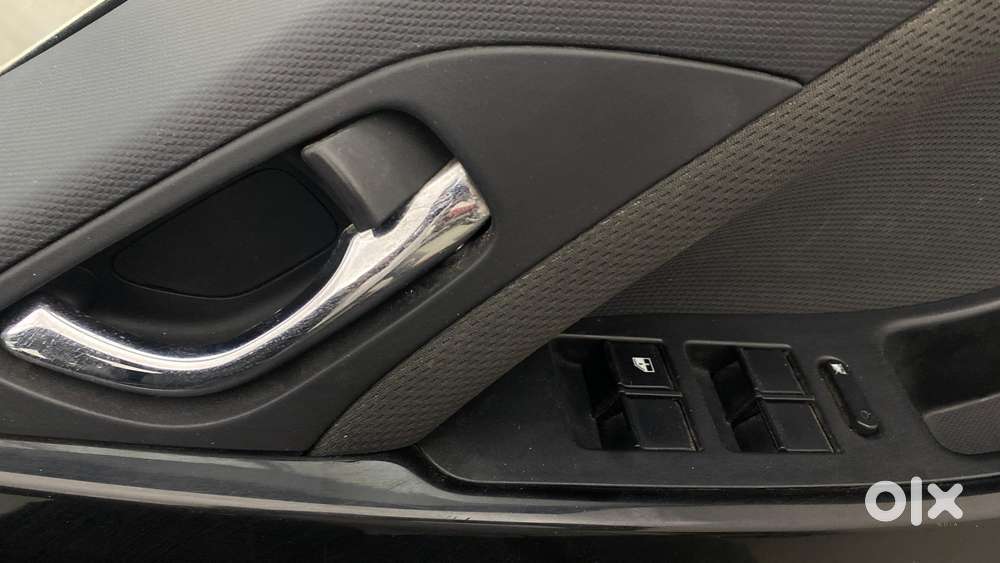 Tata Nexon 1.2 Revotron Xza Plus, 2019, Petrol