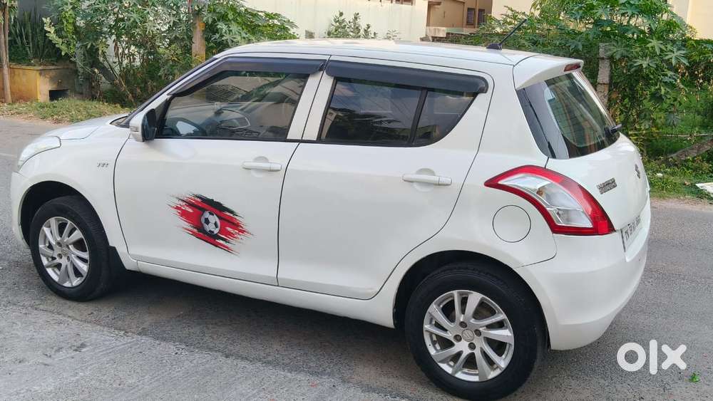 Maruti Suzuki Swift 2018 Zxi Plus, 2013, Petrol