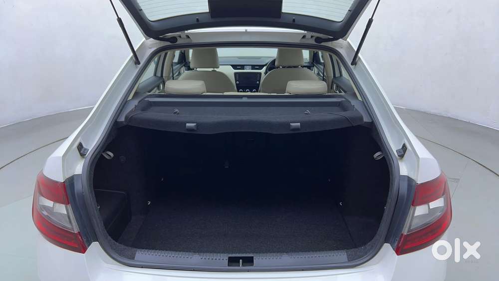 Skoda Octavia 2.0 L K Tsi At, 2018, Petrol
