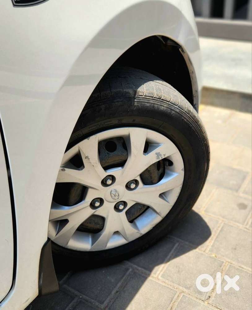 Hyundai Grand I10 Sportz 1.2 Kappa Vtvt, 2015, Petrol
