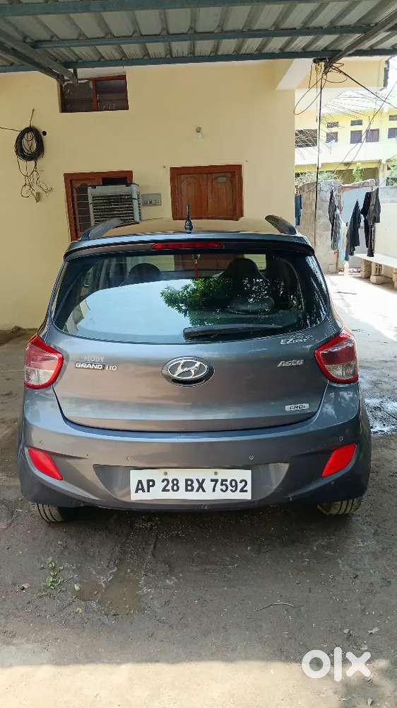 Hyundai Aura Diesel 2013