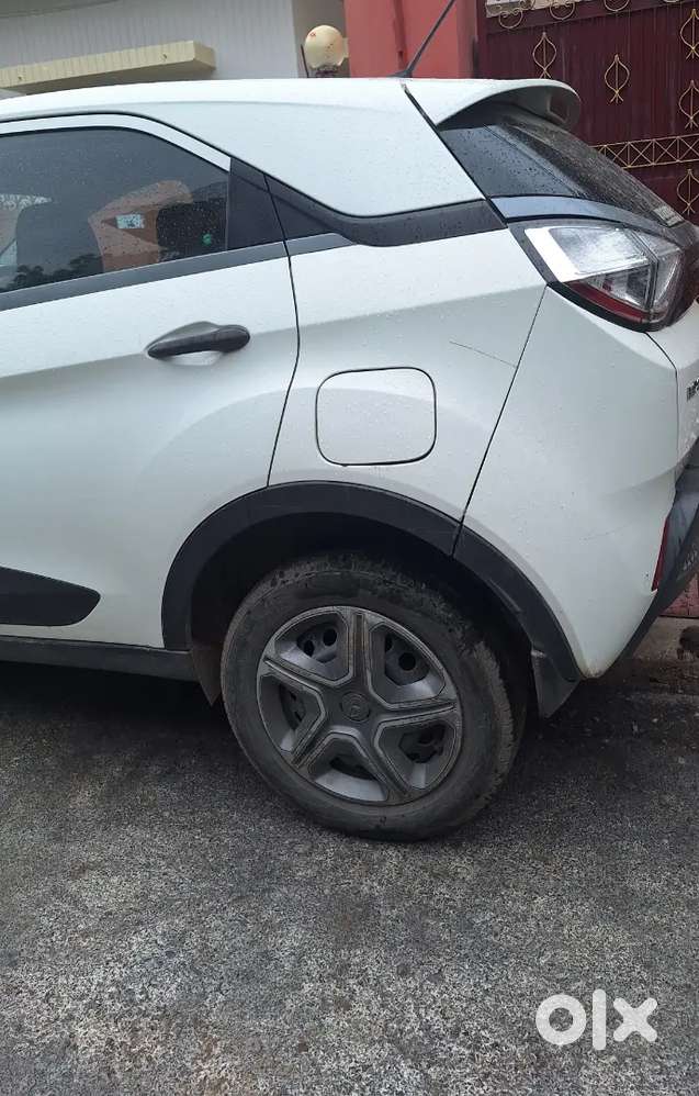 Tata Nexon Diesel Manual 2018