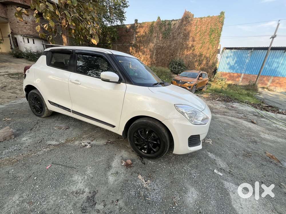 Maruti Suzuki Swift 2021-2024 Zxi Cng, 2023, Cng & Hybrids