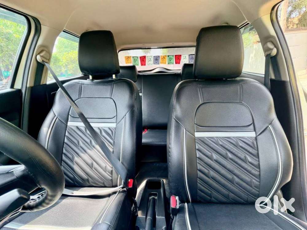 Maruti Suzuki Swift Vxi + Manual, 2021, Petrol