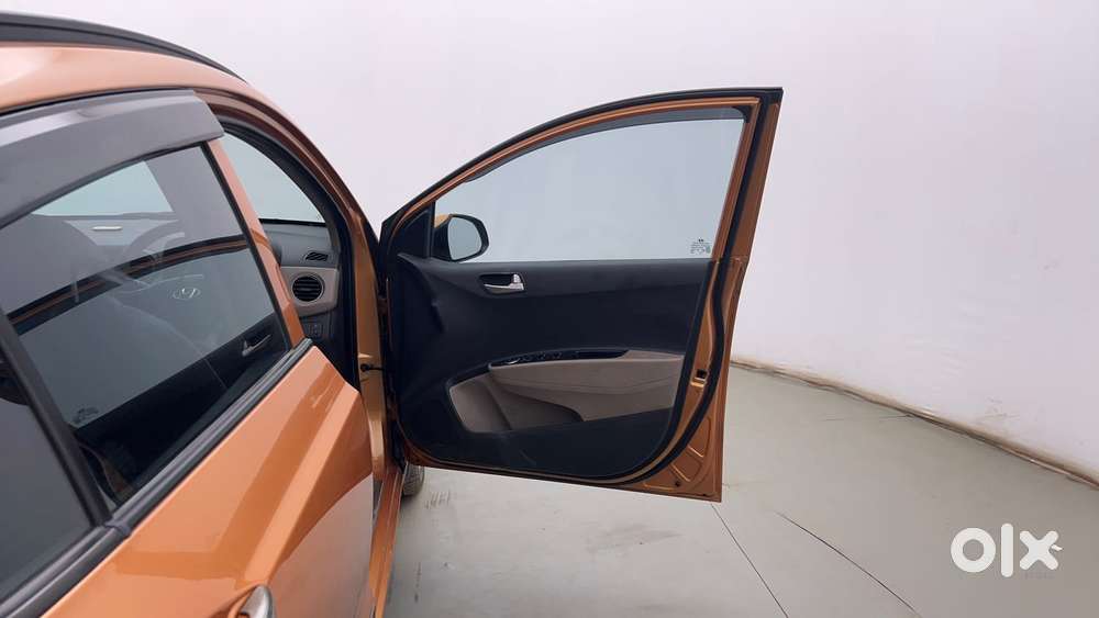 Hyundai Grand I10 1.2 Kappa Sportz, 2015, Petrol