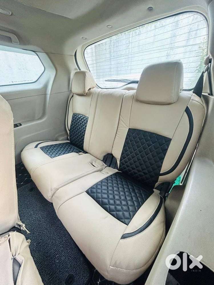 Mahindra Marazzo M6 8str, 2019, Diesel