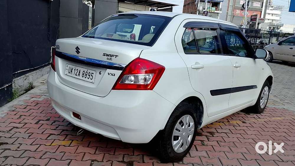 Maruti Suzuki Swift Dzire 1.2 Vxi Bsiv, 2013, Petrol