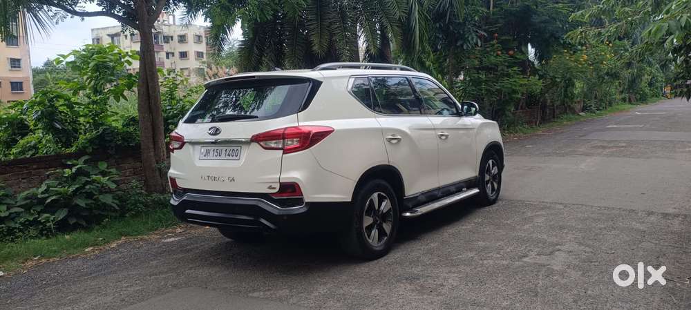 Mahindra Alturas G4 4wd At, 2018, Diesel
