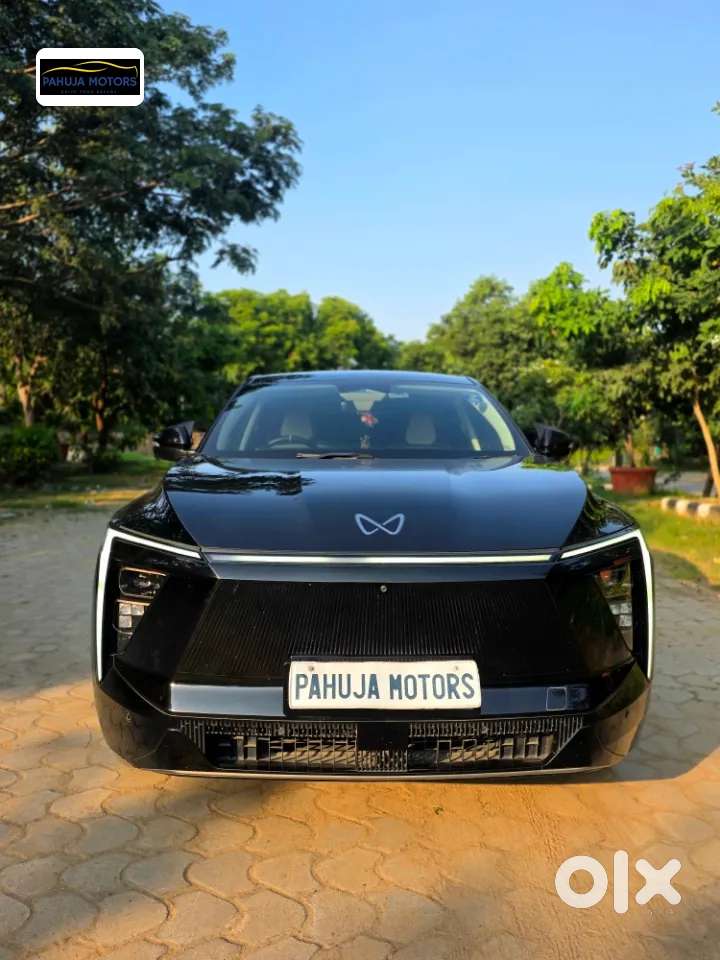 Mahindra Xev 9e Three B79 Kwh, 2025, Electric