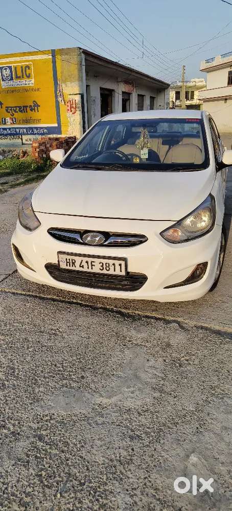 Hyundai Fluidic Verna 2012
