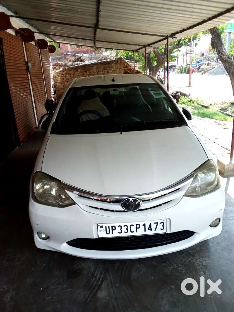 Toyota Etios 2011 Petrol Well Maintained