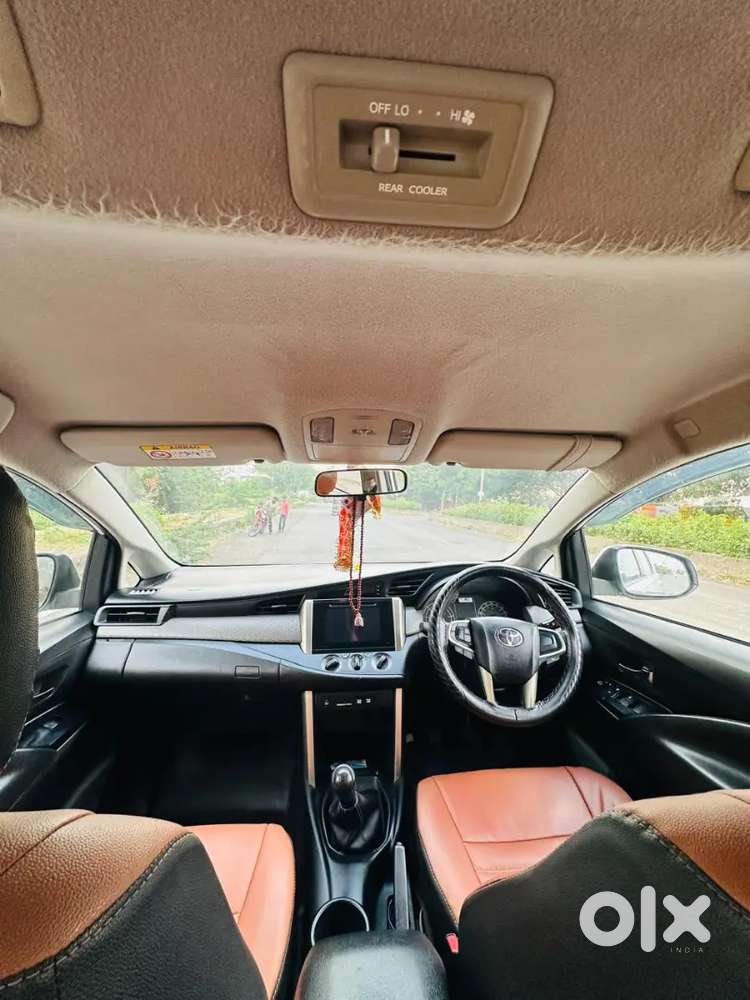 Toyota Innova Crysta 2019