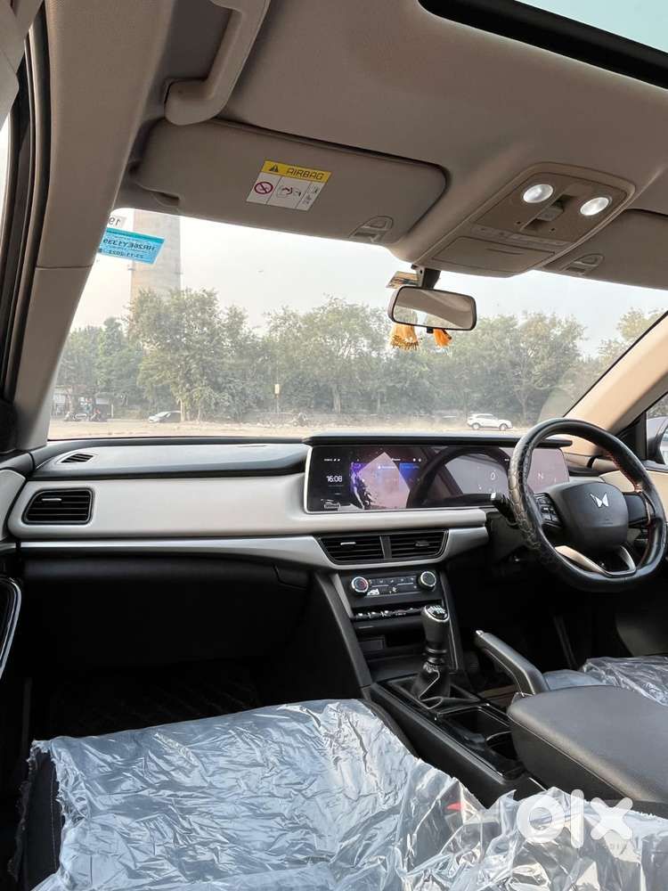 Mahindra Xuv700 2.2 Ax 5 Diesel Mt Str, 2022, Diesel