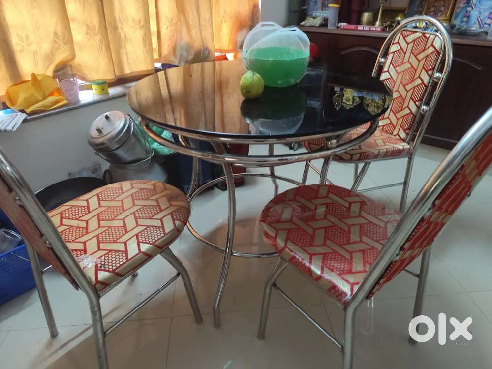 Small dining and 3 chair, living room table, 2 wooden single bed