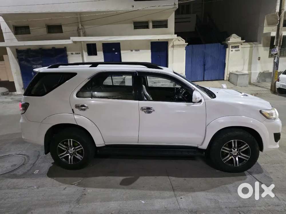 Toyota Fortuner 2014 Diesel Manual