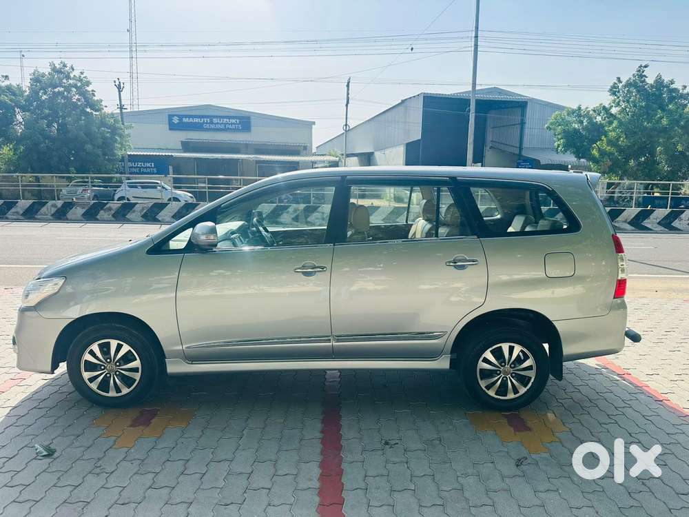 Toyota Innova 2.5 Vx 7 Str, 2015, Diesel