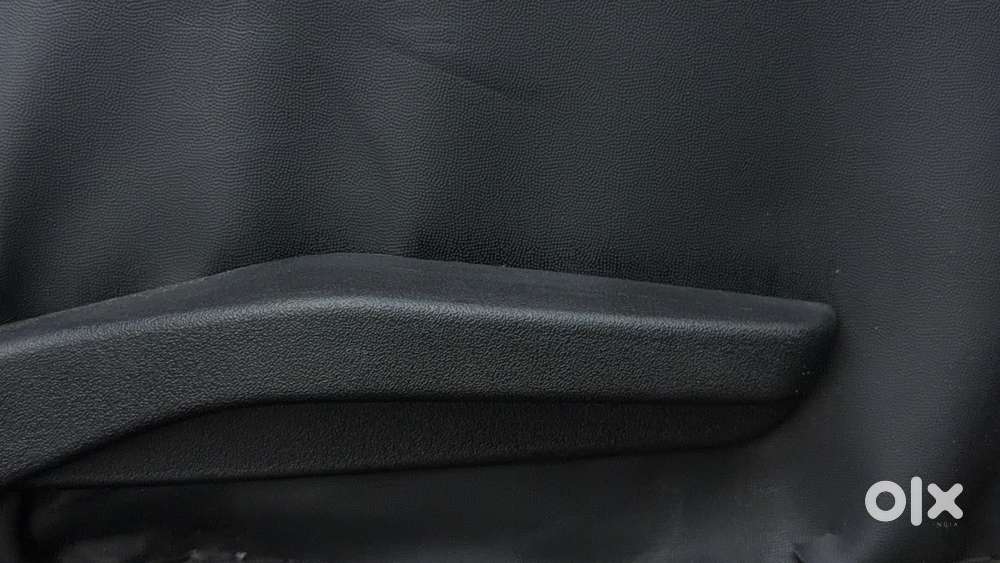 Maruti Suzuki Brezza 1.5 Zxi At Smart Hybrid, 2025, Petrol
