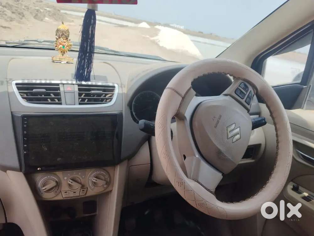 Maruti Suzuki Ertiga 2014  Zdi  Top Model