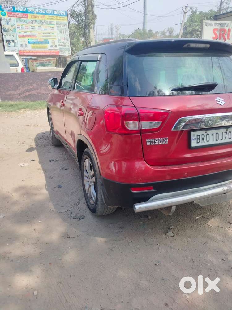 Maruti Suzuki Breeza In Red Colour Dual Tone Diesel 2018