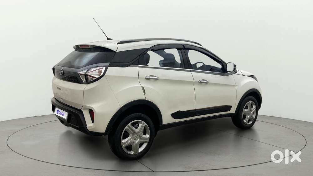 Tata Nexon 1.2 Revotron Xm (s), 2021, Petrol