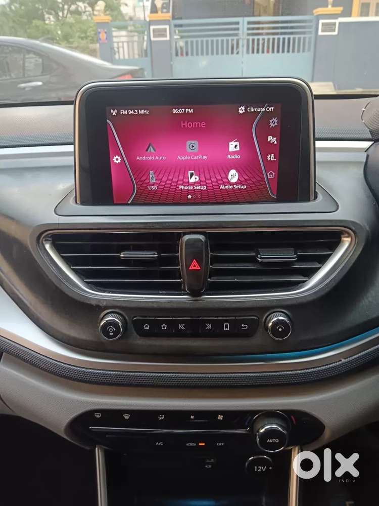 Tata Altroz Xz, 2020, Petrol
