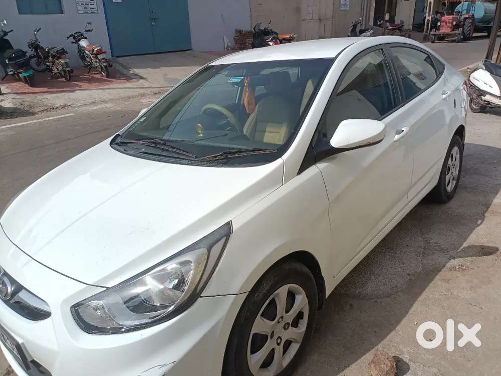 Hyundai Fluidic Verna 2011 Cng & Hybrids