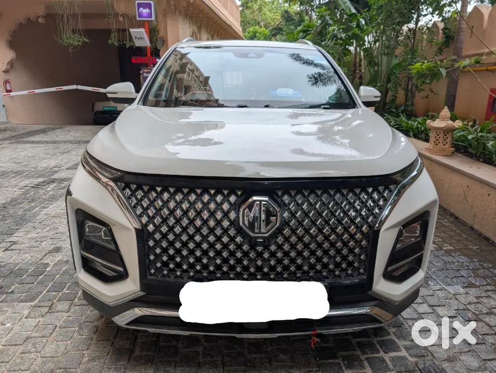 Mg Hector Plus 2023 Petrol Well Maintained