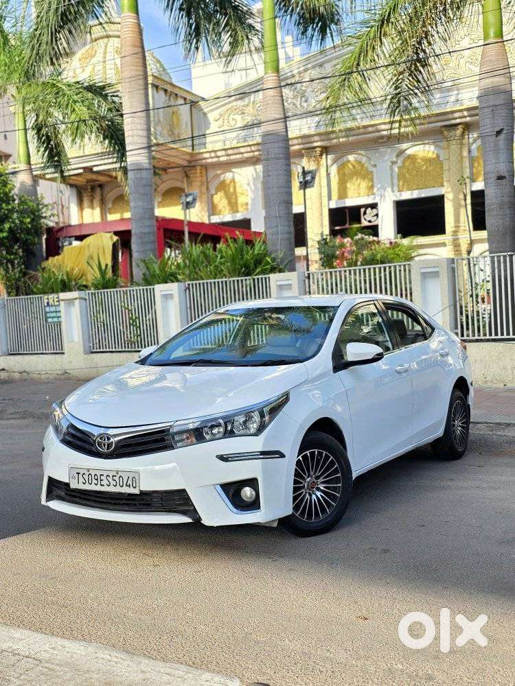 Toyota Corolla Altis J, 2016, Diesel