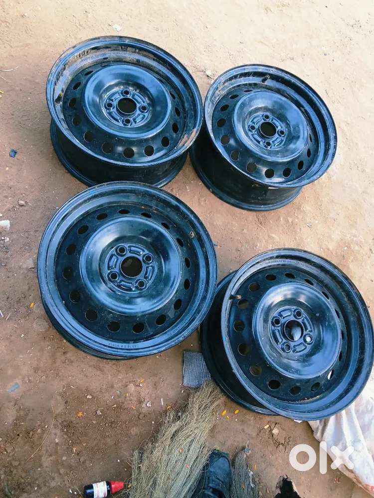 Swift alloy wheel rim