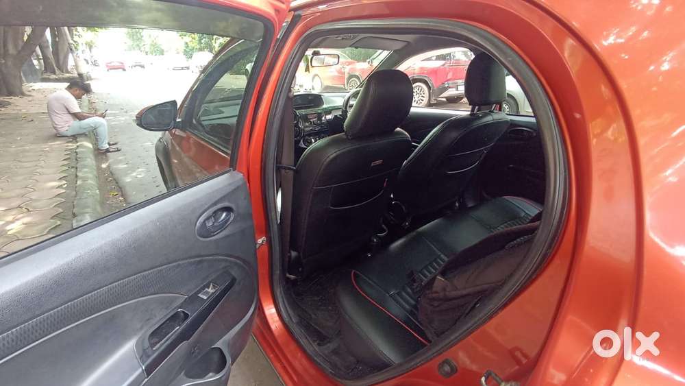 Toyota Etios Cross 1.2l G, 2018, Petrol