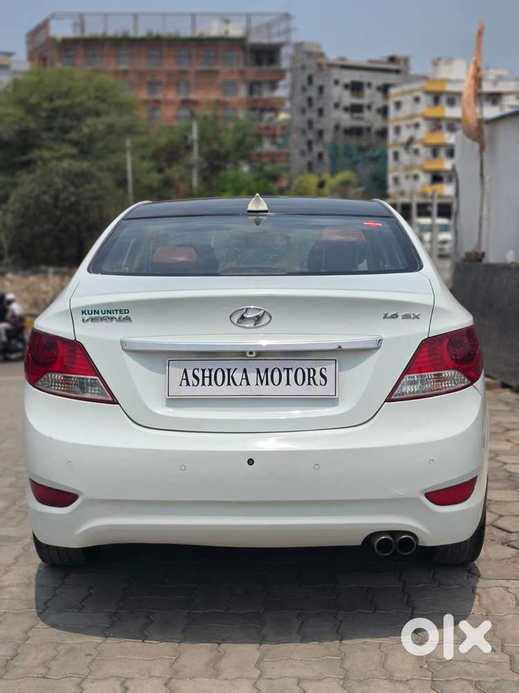 Hyundai Verna Fluidic 1.6 Crdi Sx, 2013