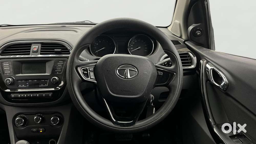 Tata Tigor Xza, 2019, Petrol