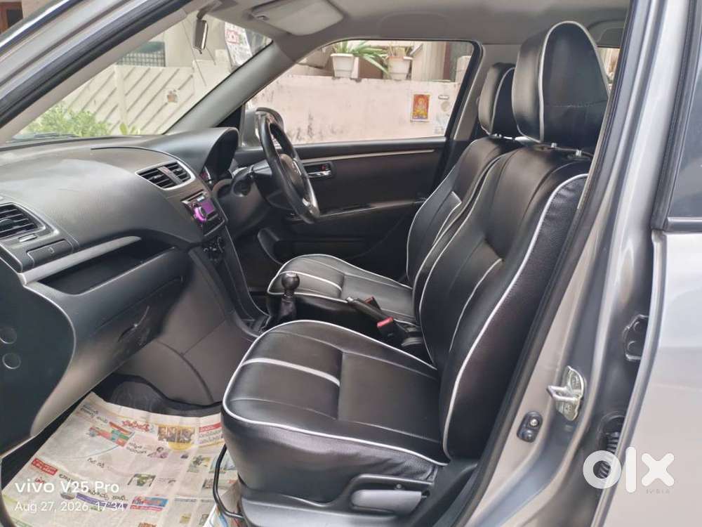 Maruti Suzuki Swift Vxi Ags, 2013, Petrol