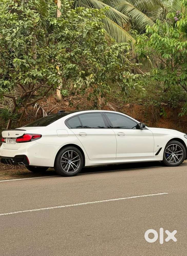 Bmw 5 Series 2022 Petrol 34500 Km Driven