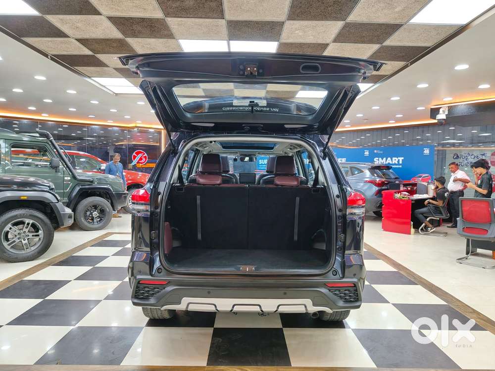Toyota Innova Hycross 2.0 Vx (o) Hybrid 7 Str, 2024, Petrol