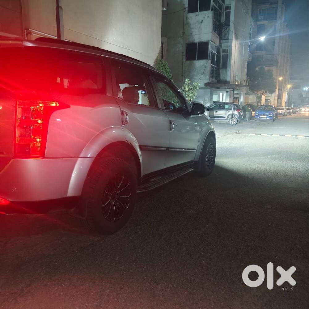 Selling Xuv 500 Automatic With Impeccable Condition