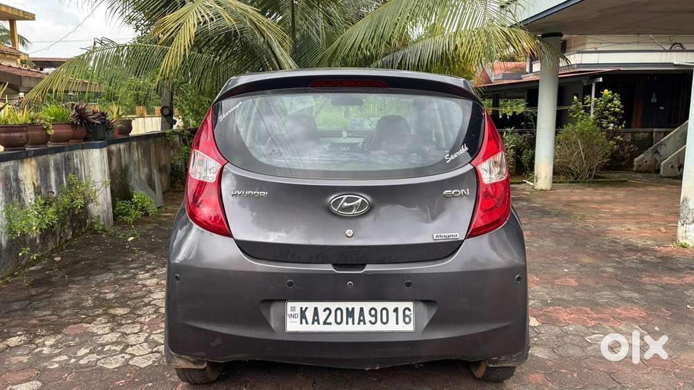 Hyundai Eon 2016 Petrol Well Maintained