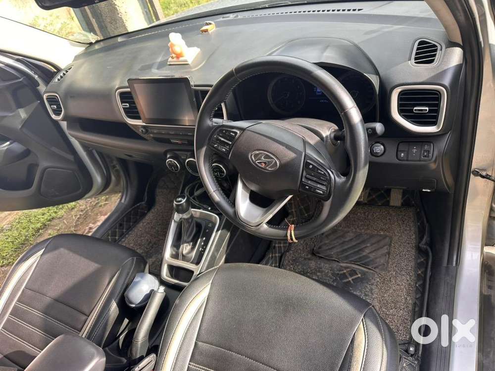 Hyundai Venue 2019 Petrol Well Maintained