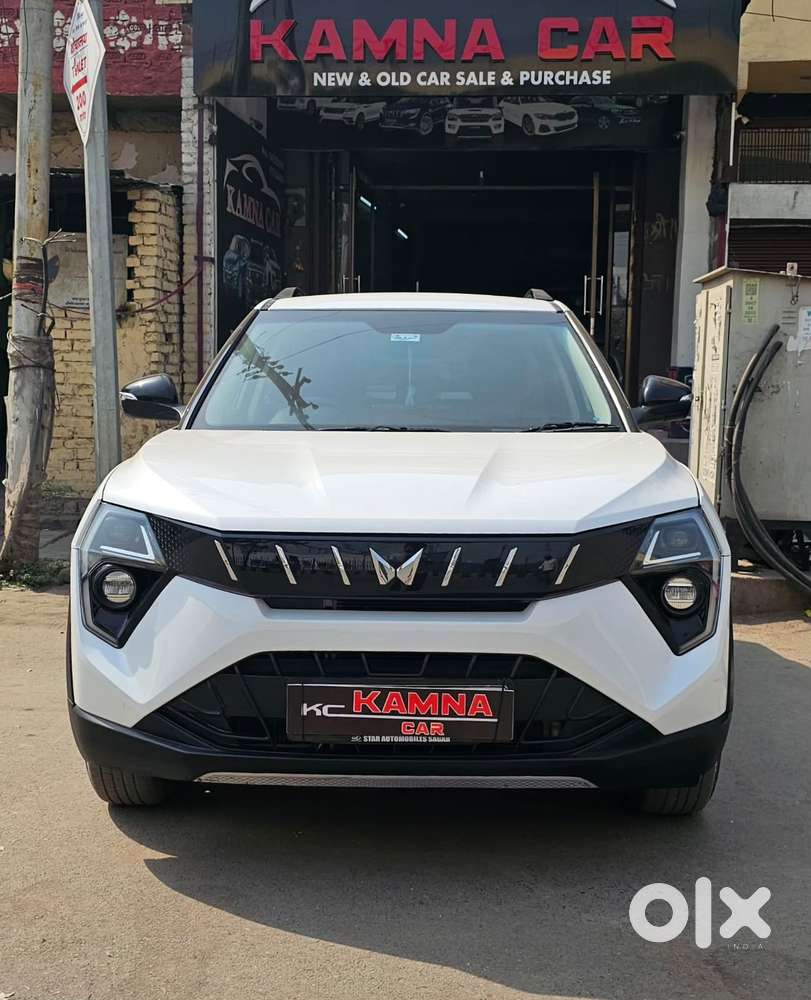Mahindra Xuv 3xo Ax5 Ds Mt, 2025, Diesel