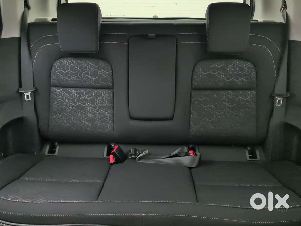 Tata Altroz Xza Petrol, 2025, Petrol