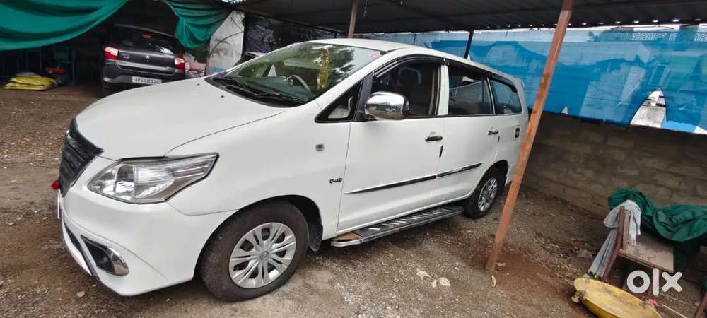 Toyota Innova 2015 Diesel 115000 Km Driven