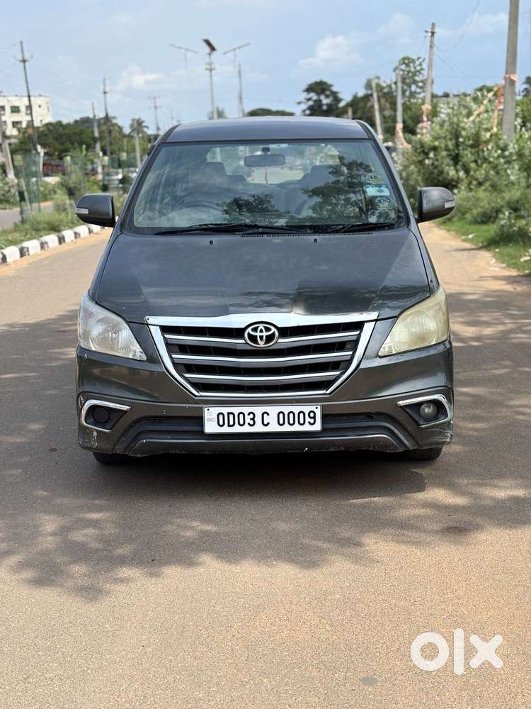 Toyota Innova 2.5 Vx 8 Str, 2014, Diesel
