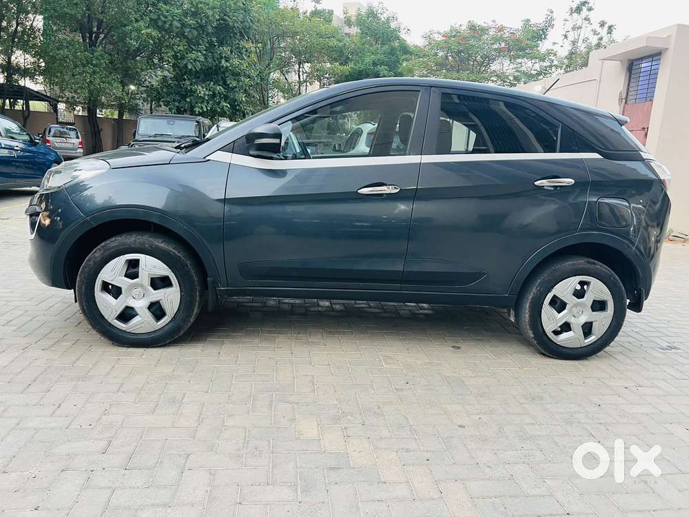Tata Nexon 1.2 Revotron Xm Plus (s), 2019, Petrol