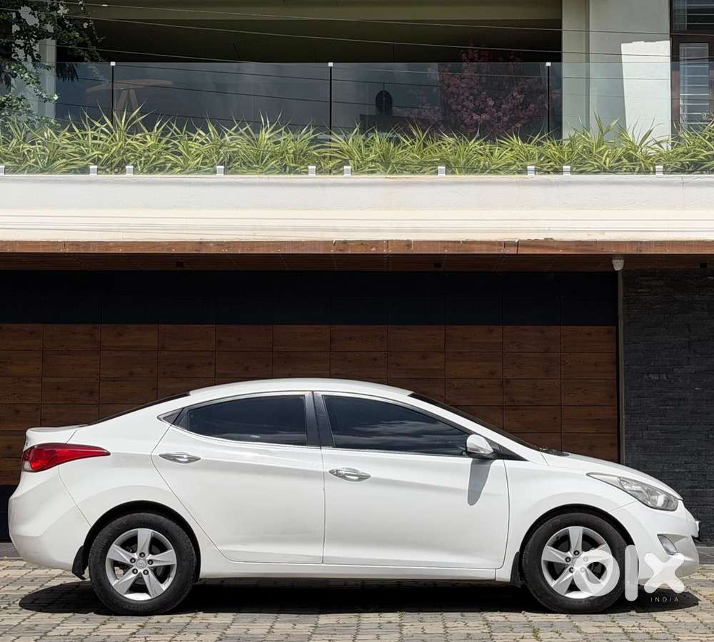 Hyundai New Elantra 2014