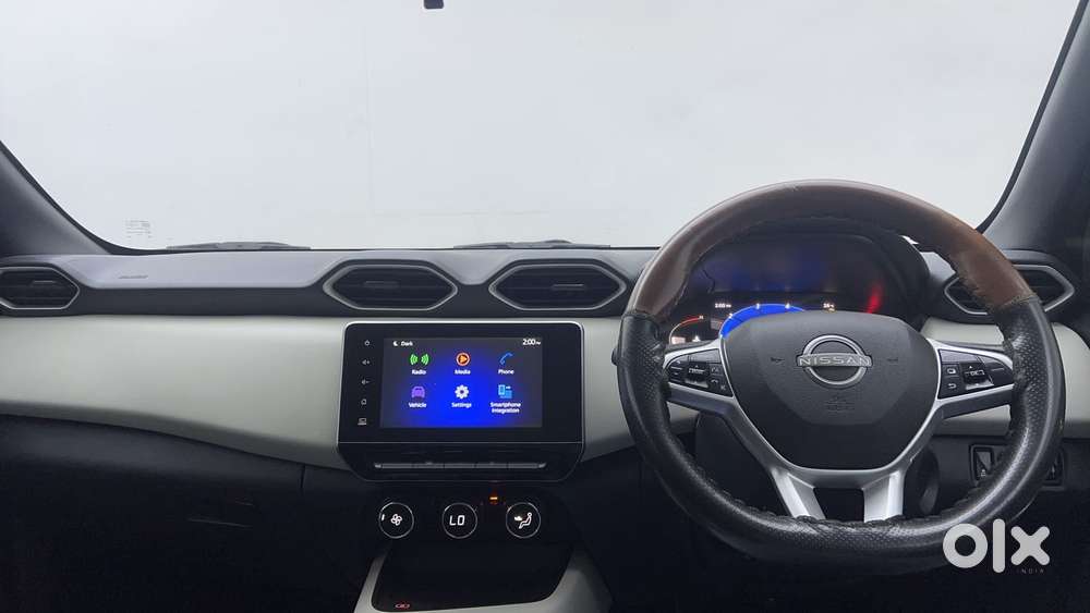 Nissan Magnite Xv Turbo, 2022, Petrol